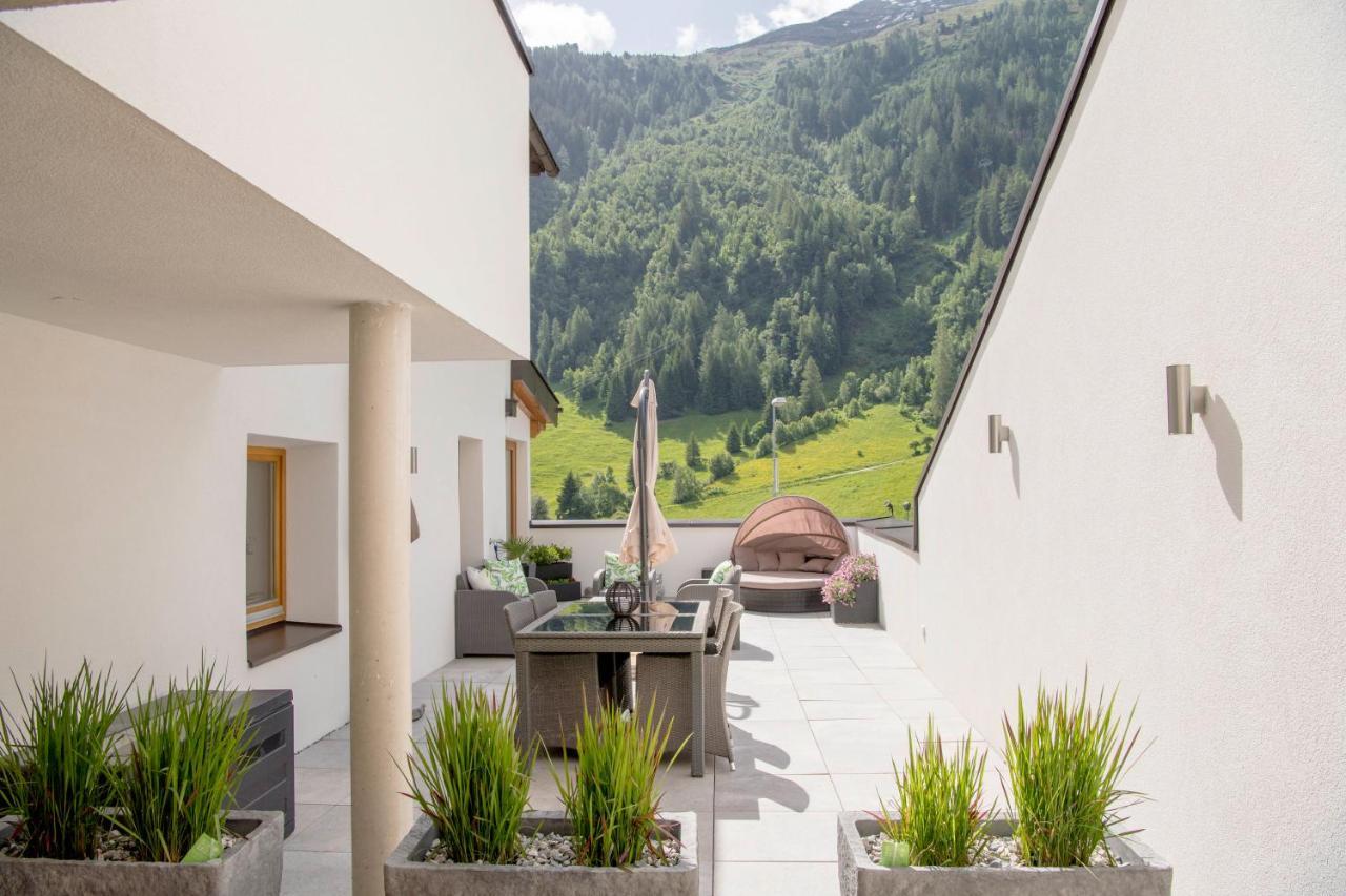 Hotel Quality Hosts Arlberg - Haus Pepi Eiter Sankt Anton am Arlberg Esterno foto